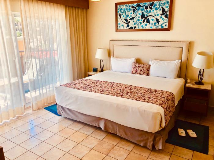 Villa Del Palmar Cabo Penthouse 1201 Master Suite